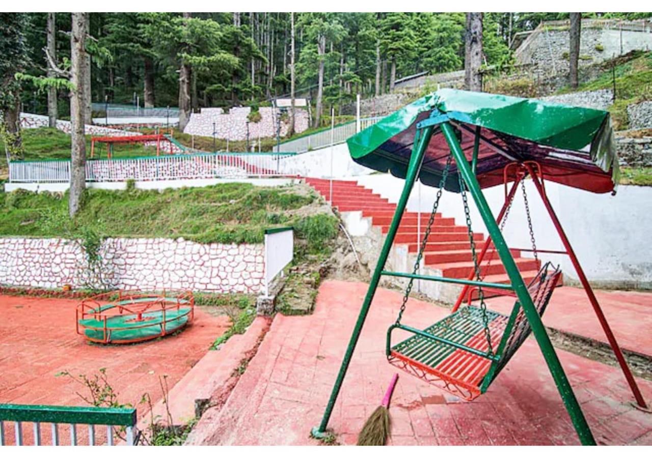 Khajjiar Hotel Country Resort מראה חיצוני תמונה